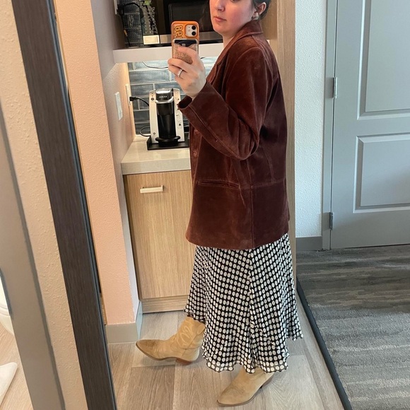 Margaret Godfrey chocolate brown suede blazer with satin lining size Petite 8 - Picture 7 of 7